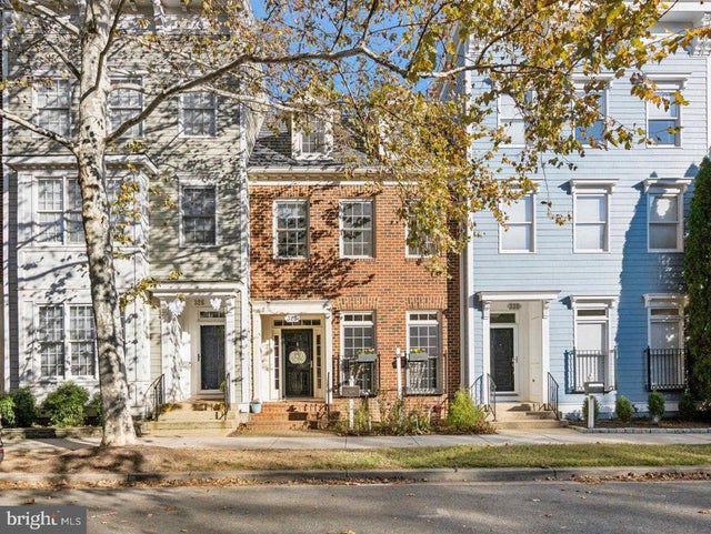 328 Inspiration Ln, Gaithersburg