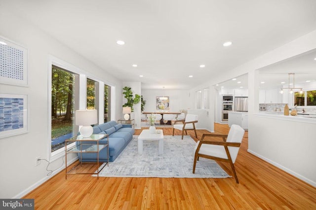 8500 Horseshoe Ln, Potomac