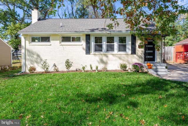 1510 Broadwood Dr, Rockville
