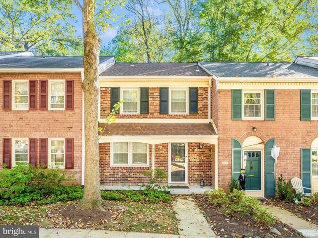 871 Azalea Dr #25-871, Rockville