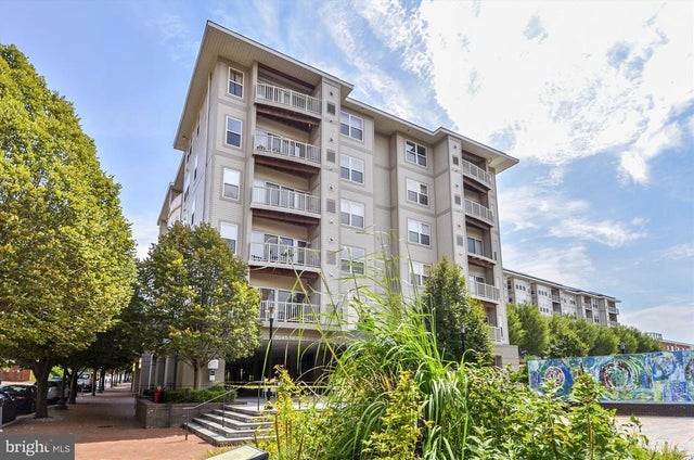 8045 Newell St #215, Silver Spring