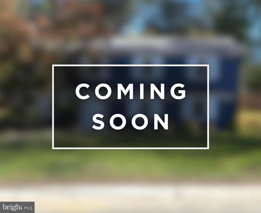 9709 Corkran Ln, BETHESDA