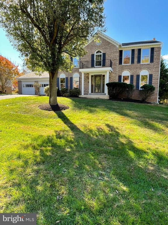 17 Locustwood Ct, Silver Spring