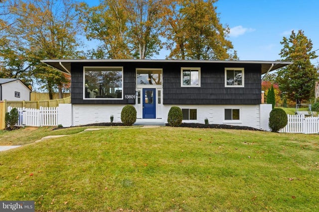 13801 Lionel Ln, Rockville