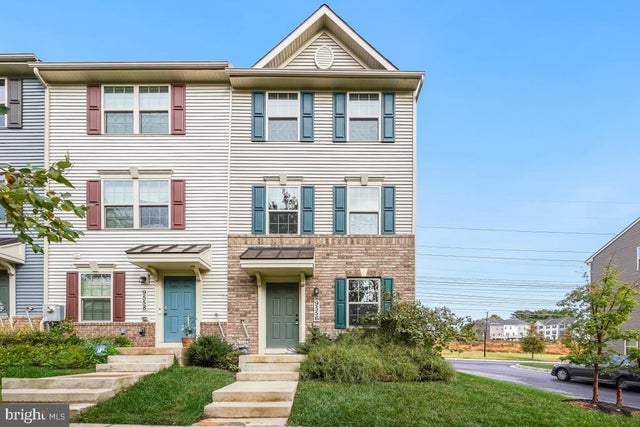 9556 Autumn Berry Pl, Montgomery Village