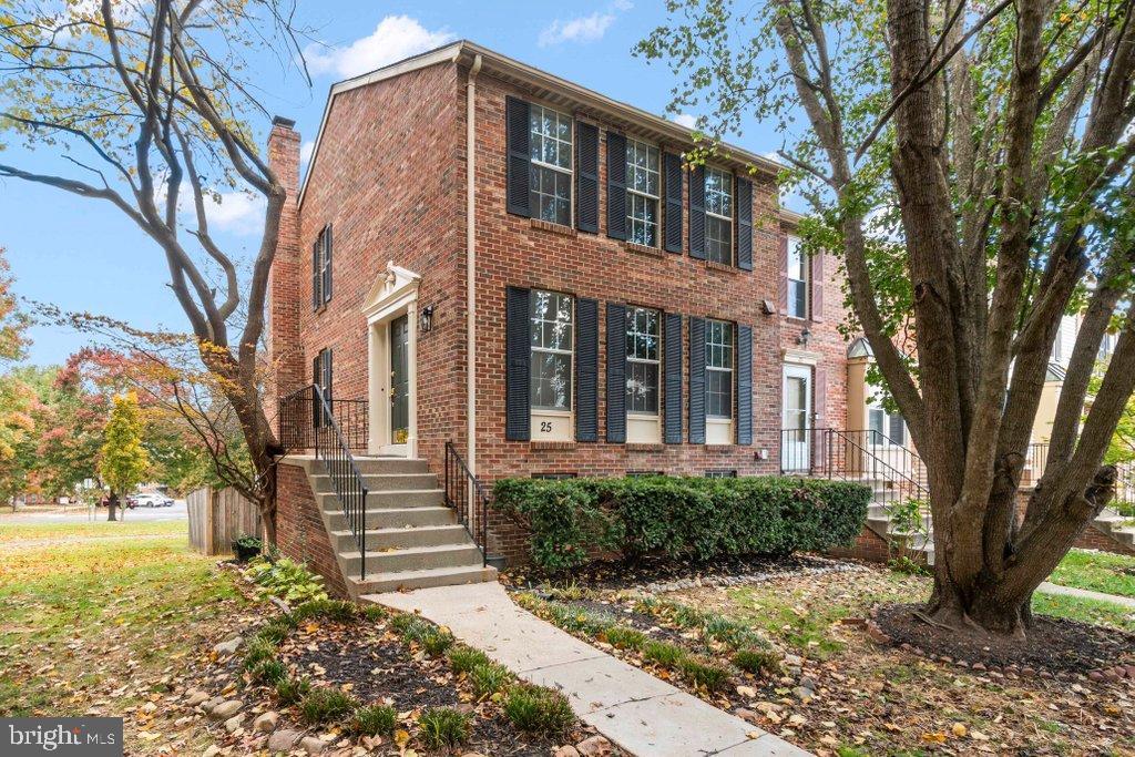 25 Capps Ct, GAITHERSBURG