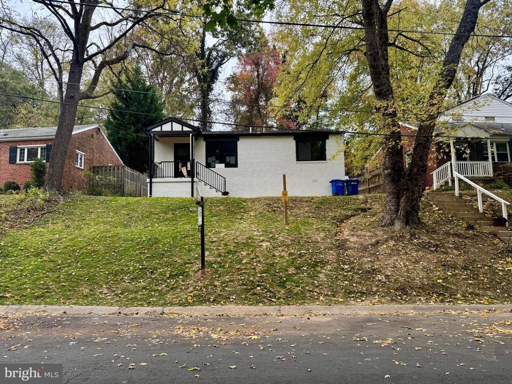 413 Williamsburg Dr, SILVER SPRING