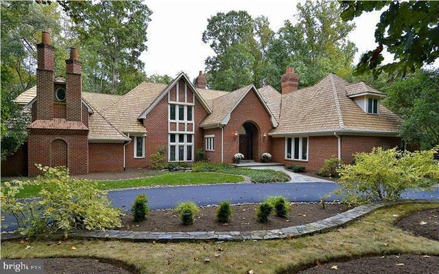 11552 Springridge Rd, Potomac