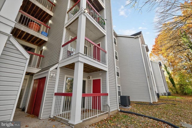 18518 Boysenberry Dr #212, Gaithersburg