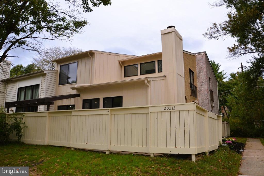 20213 Lea Pond, MONTGOMERY VILLAGE