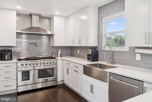 4907 Bangor Dr, Kensington