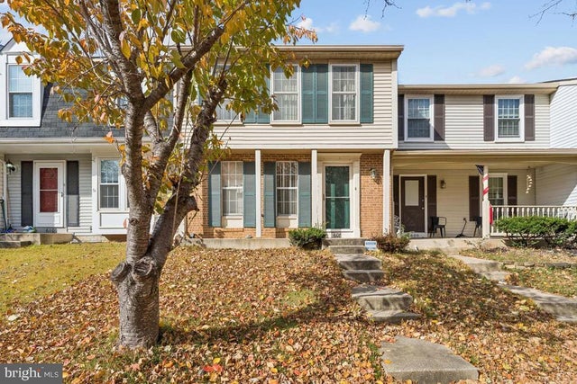 608 Coral Reef Dr, Gaithersburg