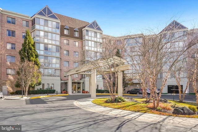 2901 S Leisure World Blvd #524, Silver Spring