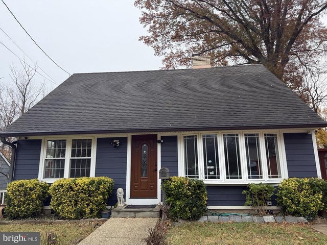 13113 Ardennes Ave, Rockville