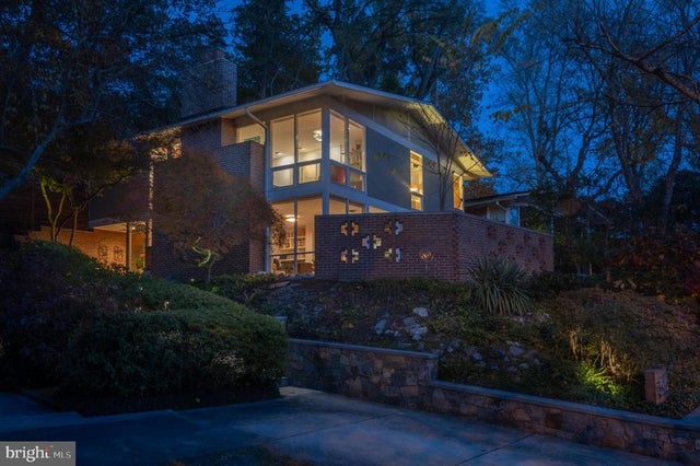 3915 Rickover Rd, Silver Spring