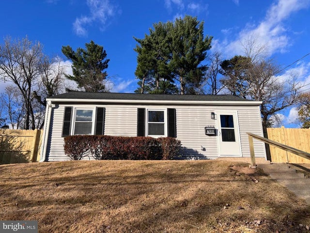 708 Crabb, Rockville