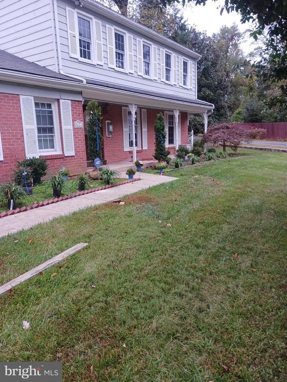 8624 Wild Olive Dr, Potomac