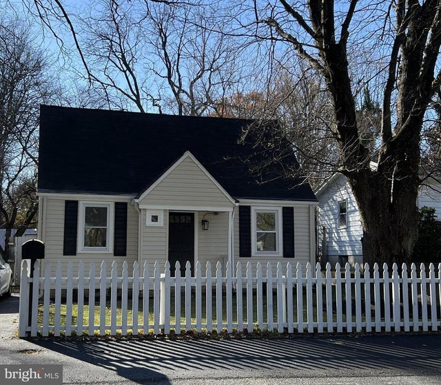 10238 Capitol View Ave, Silver Spring