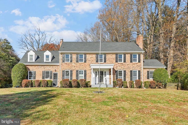 5709 Foggy Ln, Rockville