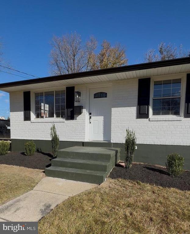 11901 Rocking Horse Rd, Rockville