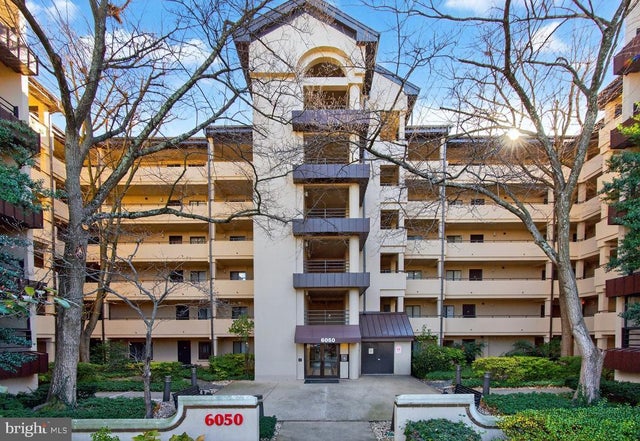 6050 California Cir #108, Rockville