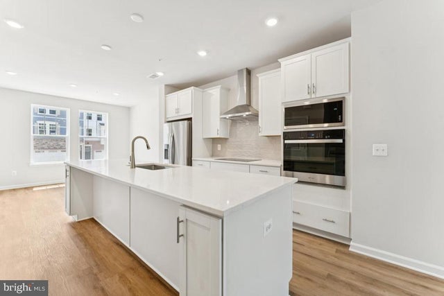 10173 Kings Grove Way, Damascus