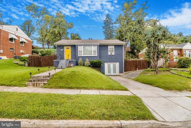 6709 Stanton Rd, Hyattsville