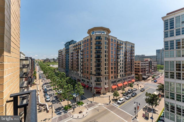 155 Potomac #710, National Harbor