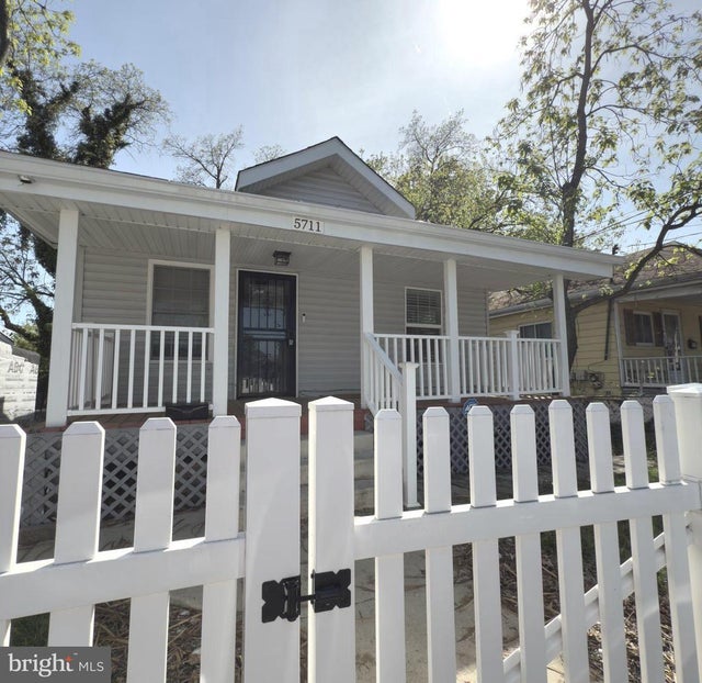 5711 J Street, Capitol Heights