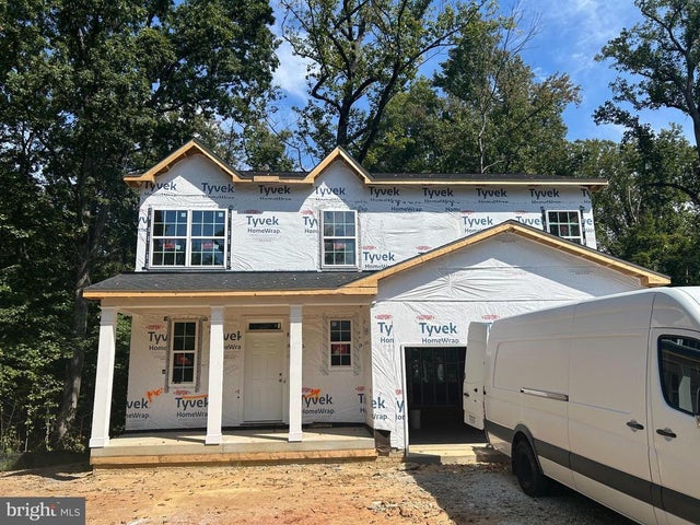 6100 Wesson Dr, Suitland