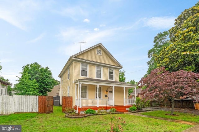 4515 39th Pl, North Brentwood