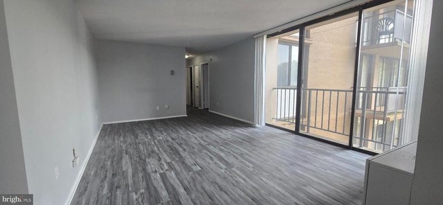 6100 Westchester Park Dr #520, College Park