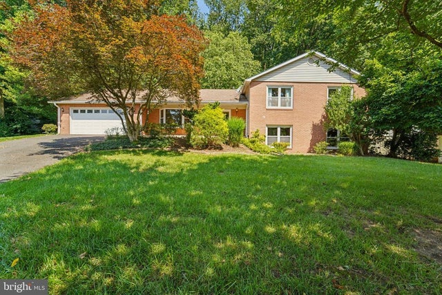 6102 Gallery St, Bowie