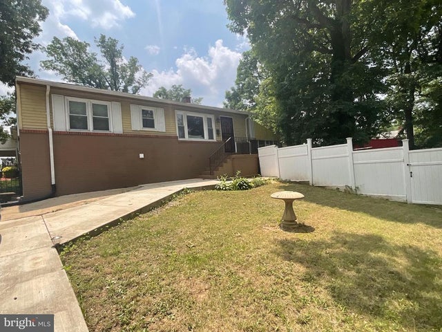 2116 Columbia Ave, Landover