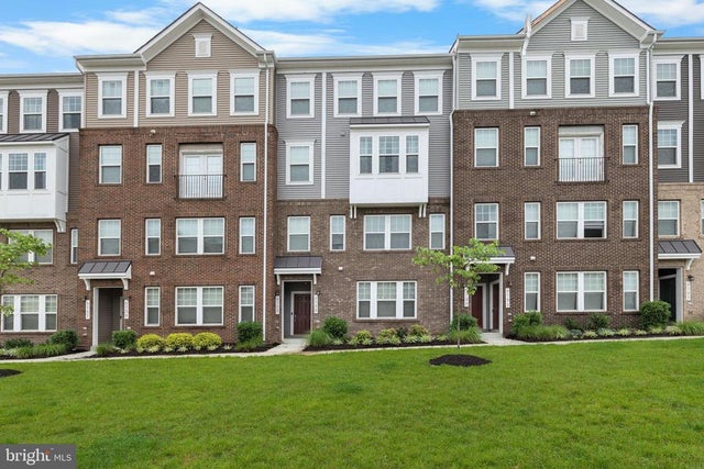 9735 Tealbriar Dr #253, Upper Marlboro