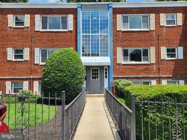 3835 Hamilton St #h-202, Hyattsville