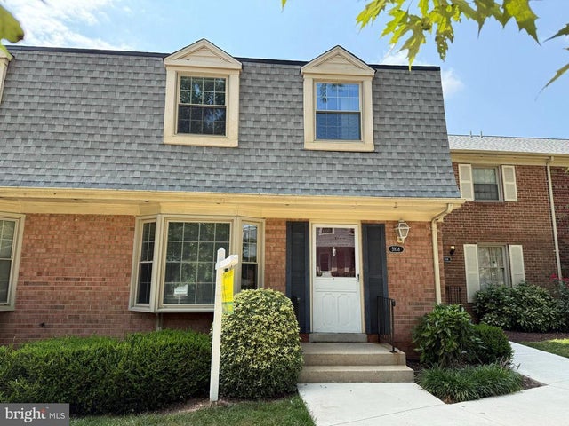 5938 Westchester Park Dr, College Park