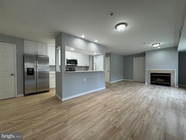 9812 Lake Pointe Ct #102, Upper Marlboro