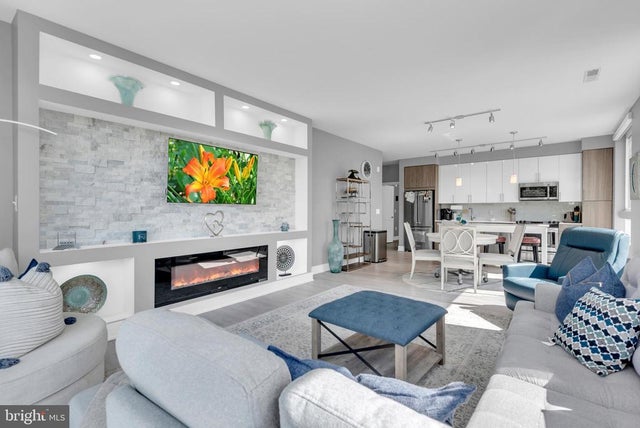 145 Riverhaven Dr #313, Oxon Hill