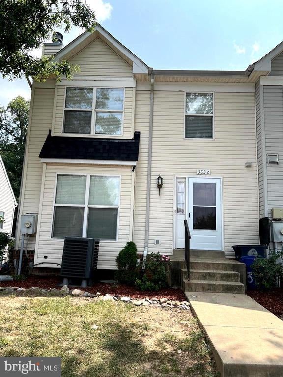 3832 Devil Tree Ct #13a, Hyattsville