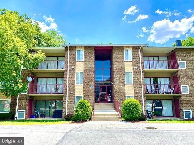 4705 Tecumseh St #104, College Park