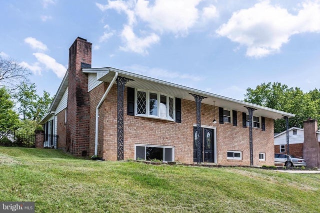 7512 Harpers Dr, Fort Washington