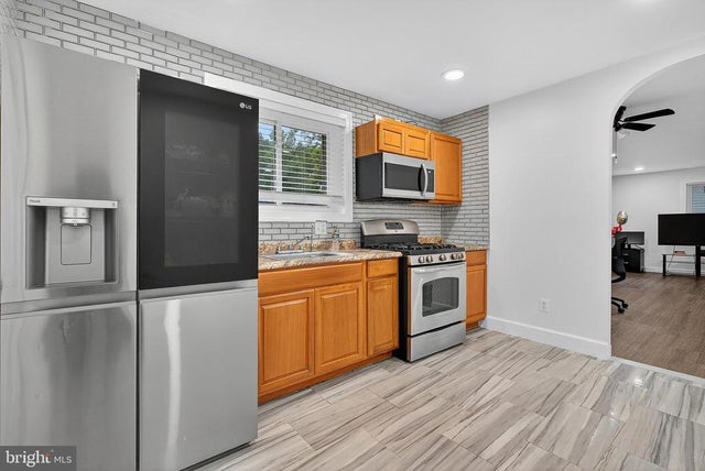 8510 Bonny Dr, District Heights