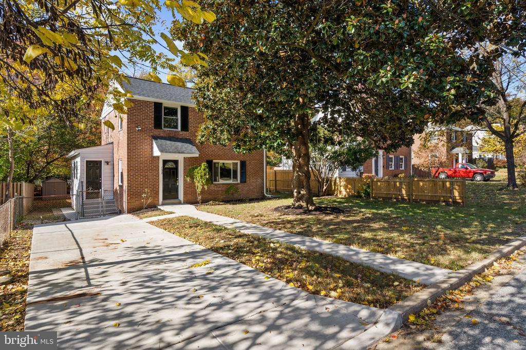 7606 15th Ave, TAKOMA PARK