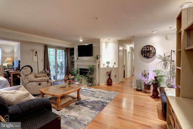 9815 Lake Pointe Ct #204, Upper Marlboro