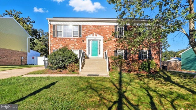 8136 Comet Dr, Fort Washington