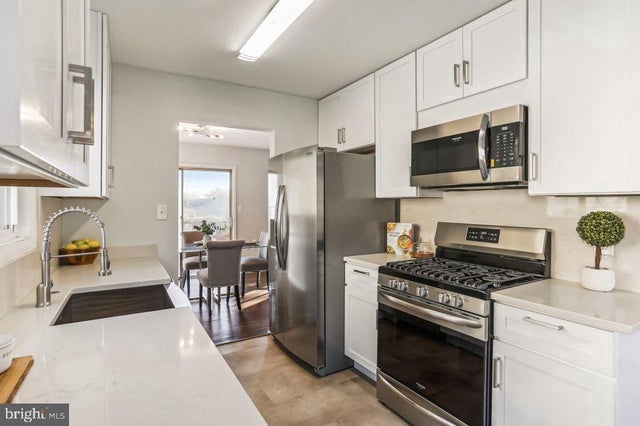 8005 Good Luck Rd, Lanham