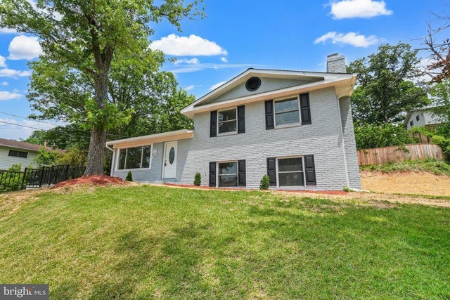 7306 Gavin St, Hyattsville