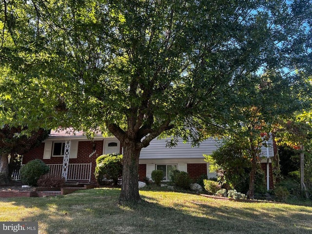 1204 Raydale Rd, Hyattsville