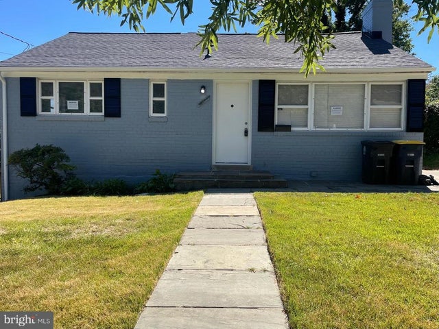 1911 Merrimac Dr, Hyattsville